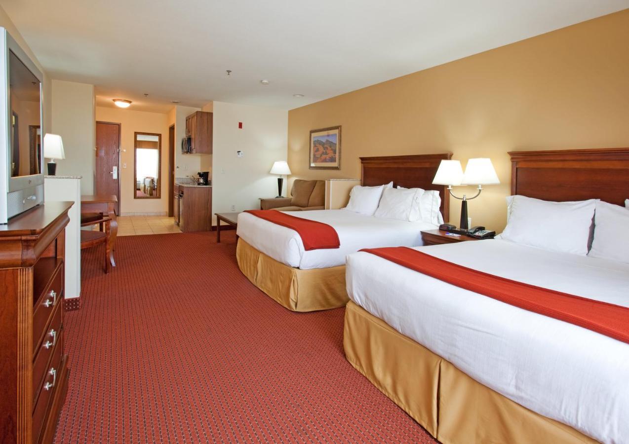 Holiday Inn Express Hotel & Suites Tooele By Ihg מראה חיצוני תמונה